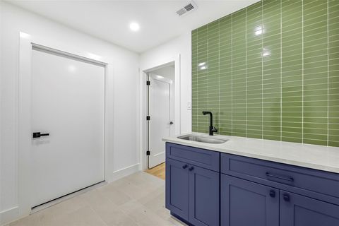 Tiny photo for 3001 Cedarlawn CIR, Austin, TX 78723 (MLS # 6596287)