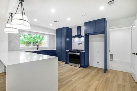 Tiny photo for 3001 Cedarlawn CIR, Austin, TX 78723 (MLS # 6596287)