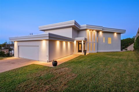 Tiny photo for 21808 Briarcliff DR, Spicewood, TX 78669 (MLS # 3336907)