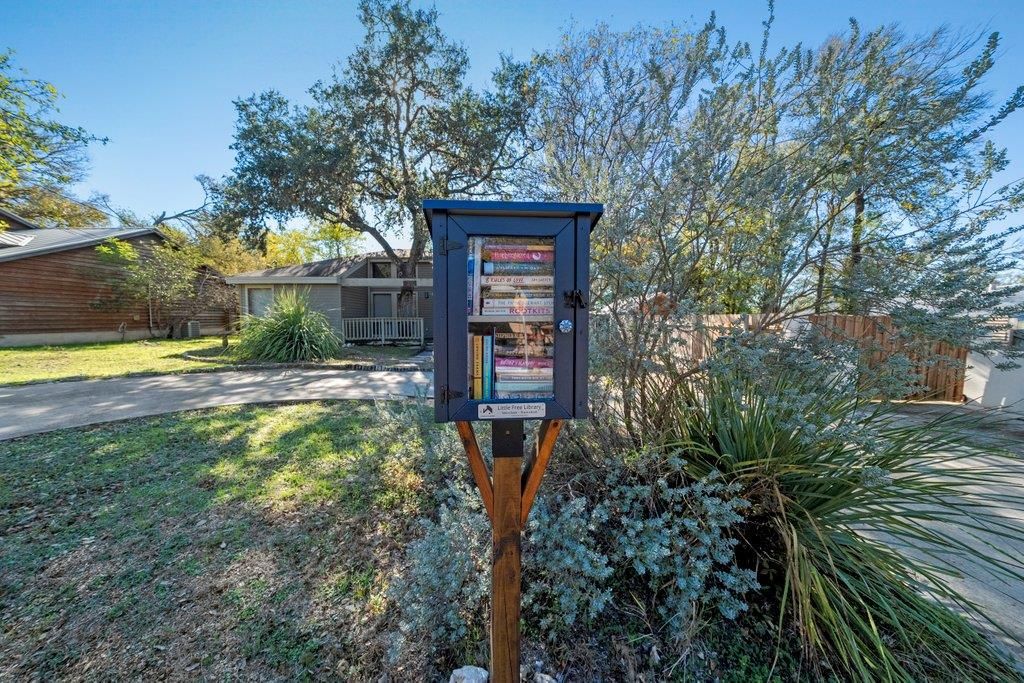 Photo of 1505 N Lbj DR, San Marcos, TX 78666 (MLS # 1077310)