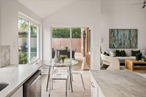 Tiny photo for 10902 Wareham CT, Austin, TX 78739 (MLS # 6005068)