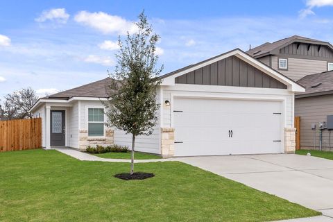 104 Paradise Canyon DR Jarrell TX 76537