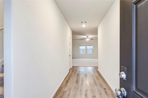 Tiny photo for 7706 Poppy Petal LOOP, Del Valle, TX 78617 (MLS # 1261484)