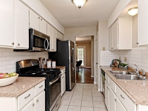Tiny photo for 8300 Dixon DR, Austin, TX 78745 (MLS # 5429676)