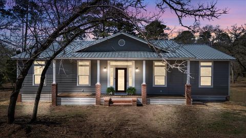 A home in Smithville