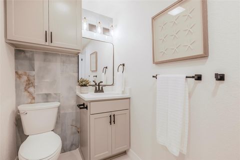 Tiny photo for 5714 Avenue D, Austin, TX 78752 (MLS # 6692179)
