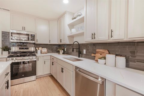 Tiny photo for 5714 Avenue D, Austin, TX 78752 (MLS # 6692179)