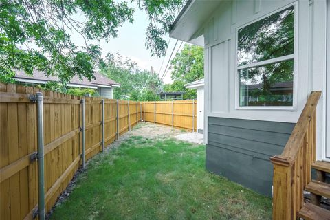 Tiny photo for 5714 Avenue D, Austin, TX 78752 (MLS # 6692179)
