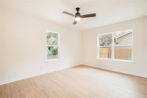 Tiny photo for 5714 Avenue D, Austin, TX 78752 (MLS # 6692179)