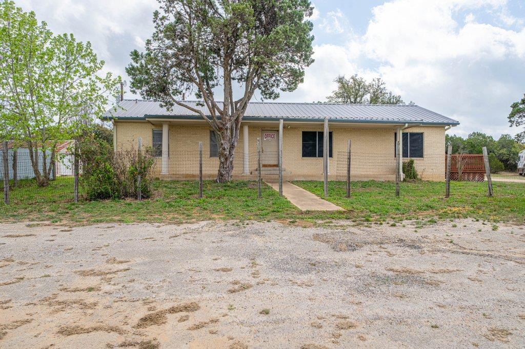 12102 Us Highway 281 N