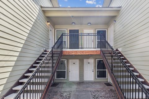 Tiny photo for 2124 Burton DR #203, Austin, TX 78741 (MLS # 4339898)