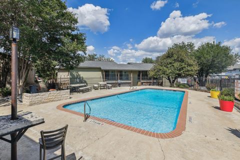 Tiny photo for 2124 Burton DR #203, Austin, TX 78741 (MLS # 4339898)