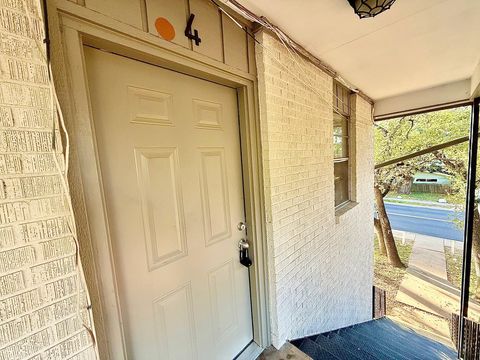Photo of 2411 S 5th ST #4, Austin, TX 78704 (MLS # 3076211)