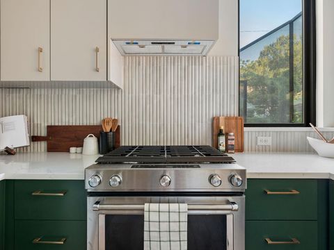 Tiny photo for 1401 E 3rd ST #2, Austin, TX 78702 (MLS # 4557407)