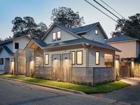 1401 E 3rd ST 2 Austin TX 78702