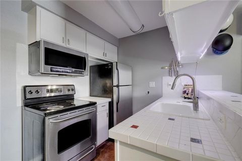 Tiny photo for 2302 East Side DR #20, Austin, TX 78704 (MLS # 9177621)