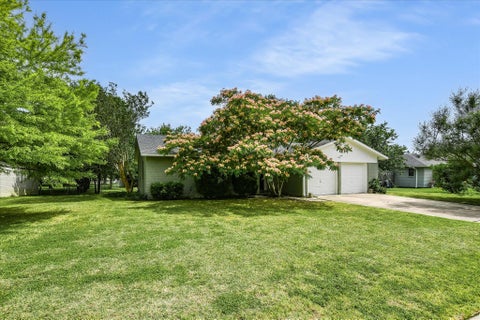 Photo of 1103 Green Meadow DR, Round Rock, TX 78664 (MLS # 9982134)