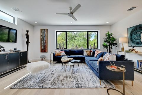 Photo of 3406 E 17th ST #5, Austin, TX 78721 (MLS # 6990834)