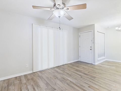 Tiny photo for 400 W 35th ST #104, Austin, TX 78705 (MLS # 2018203)