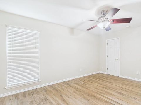 Tiny photo for 400 W 35th ST #104, Austin, TX 78705 (MLS # 2018203)