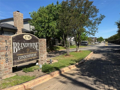 Tiny photo for 1748 Ohlen RD #24, Austin, TX 78757 (MLS # 5629172)