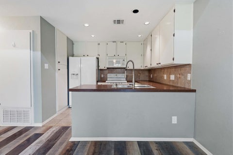 Tiny photo for 1748 Ohlen RD #24, Austin, TX 78757 (MLS # 5629172)