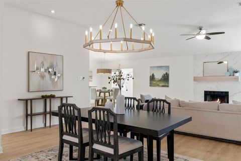 Tiny photo for 8104 Doe Meadow DR, Austin, TX 78749 (MLS # 1944985)