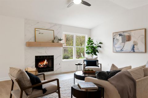 Tiny photo for 8104 Doe Meadow DR, Austin, TX 78749 (MLS # 1944985)