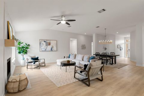 Tiny photo for 8104 Doe Meadow DR, Austin, TX 78749 (MLS # 1944985)