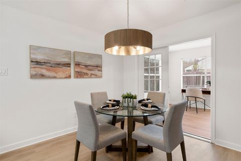 Tiny photo for 8104 Doe Meadow DR, Austin, TX 78749 (MLS # 1944985)