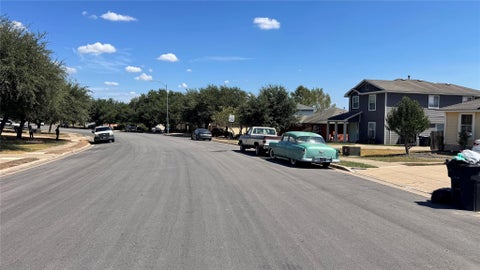 Tiny photo for 11321 Briarcreek LOOP, Manor, TX 78653 (MLS # 7057198)