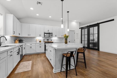 Tiny photo for 8312 Chrysler BND, Austin, TX 78744 (MLS # 7487004)