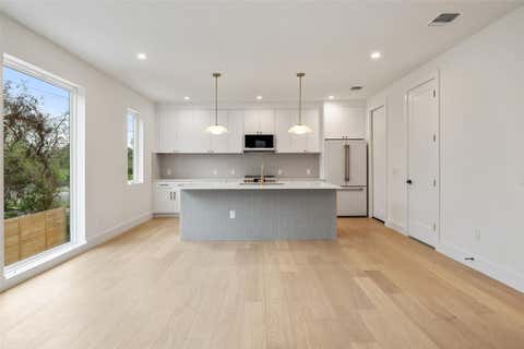 Photo of 732 Springdale RD #A, Austin, TX 78702 (MLS # 6196592)