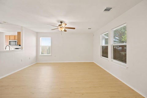 Tiny photo for 11809 Briarcreek LOOP, Manor, TX 78653 (MLS # 7711766)
