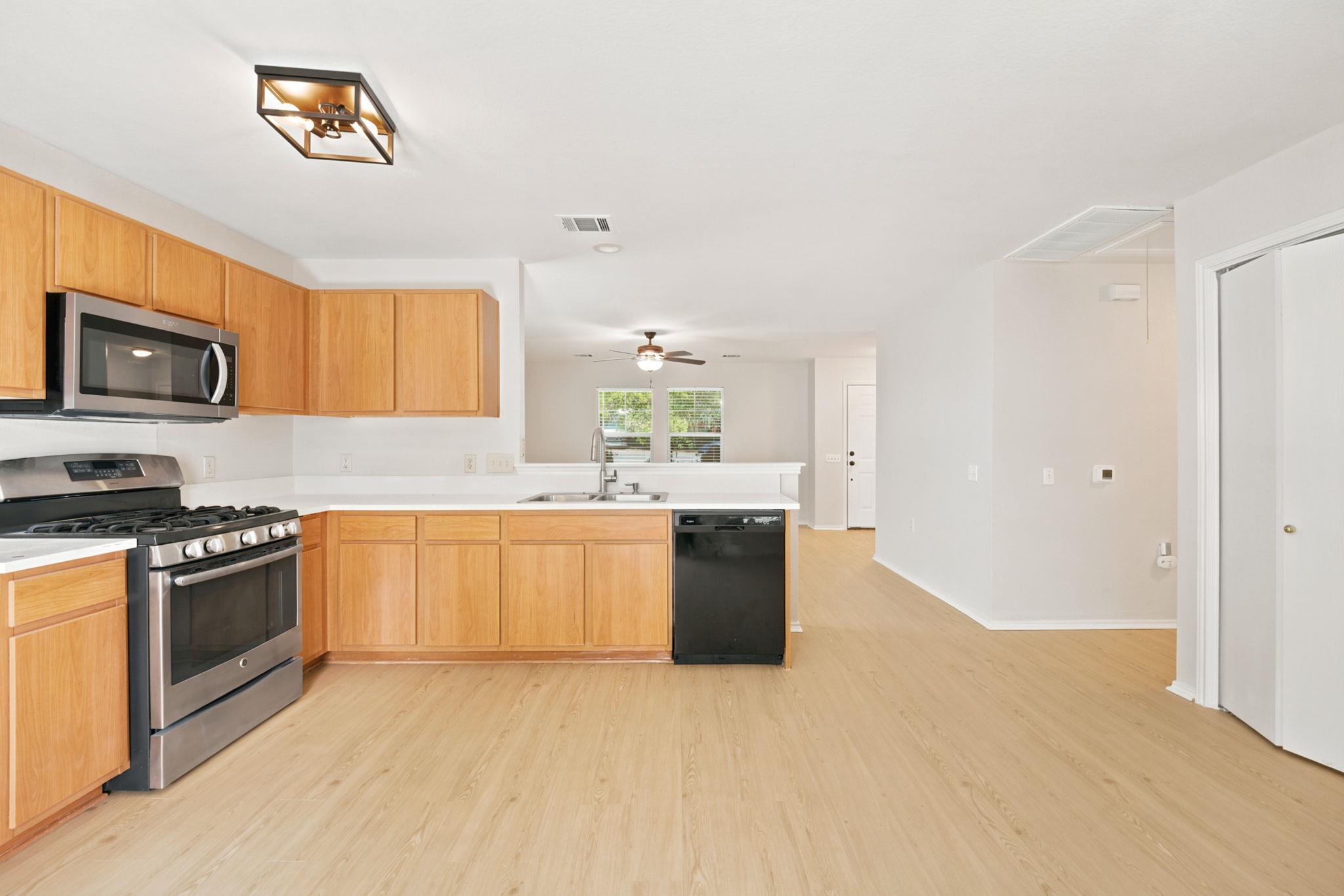 11809 Briarcreek LOOP