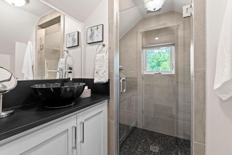 Tiny photo for 4525 Avenue H #A, Austin, TX 78751 (MLS # 8250978)