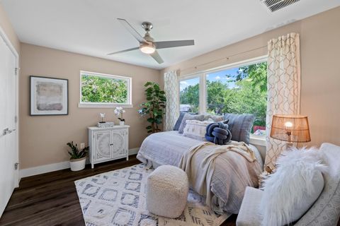 Tiny photo for 4525 Avenue H #A, Austin, TX 78751 (MLS # 8250978)