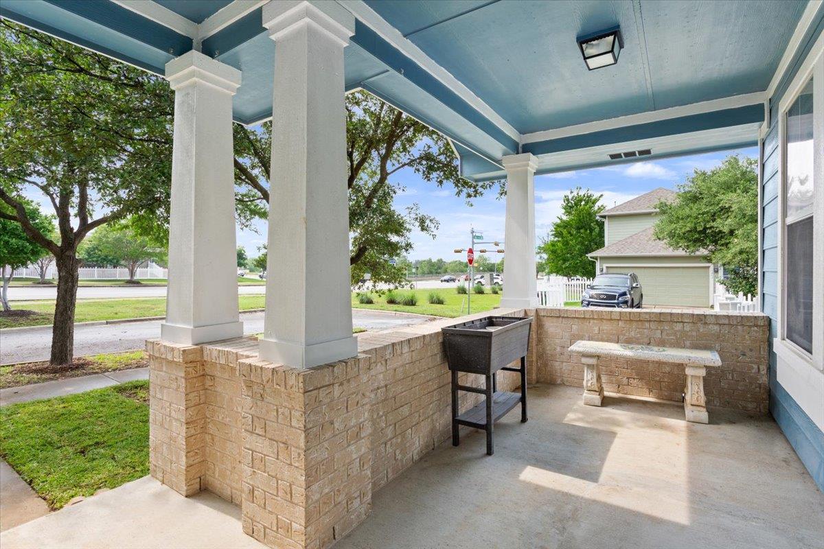 909 King Cotton LN