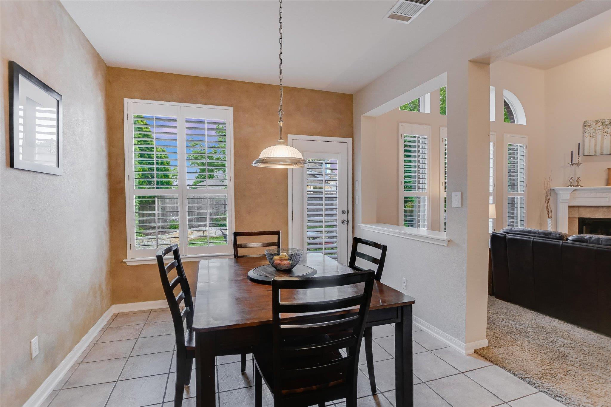 Austin, Texas 78717, United States, 4 Bedrooms Bedrooms, ,3 BathroomsBathrooms,Residential,Active,116764