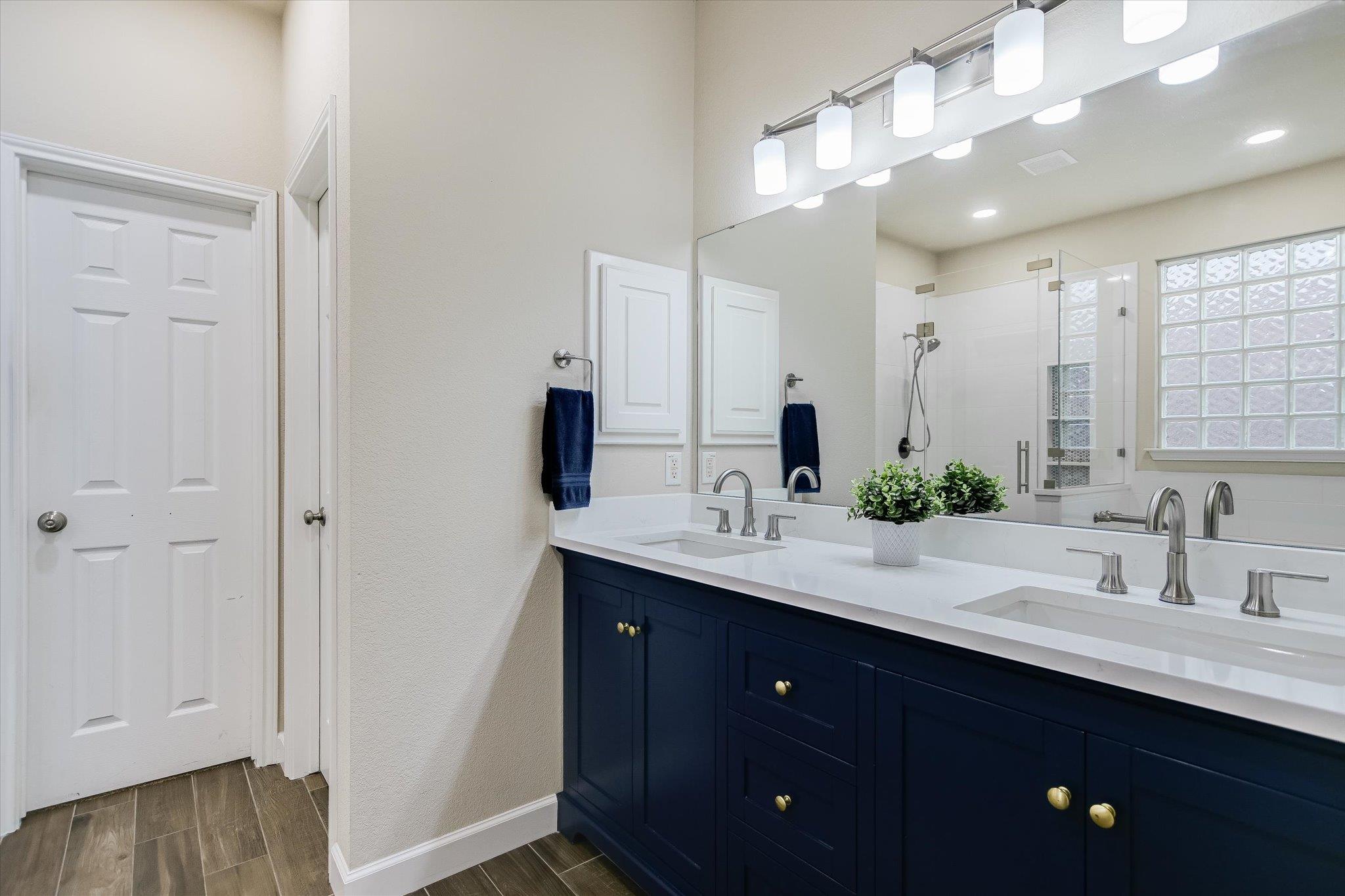 Austin, Texas 78717, United States, 4 Bedrooms Bedrooms, ,3 BathroomsBathrooms,Residential,Active,116764