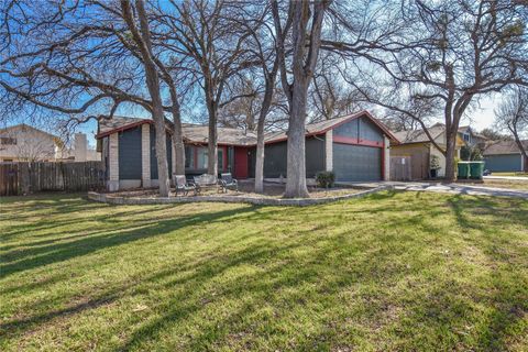 Photo of 1400 Piney Creek LN, Cedar Park, TX 78613 (MLS # 1527491)