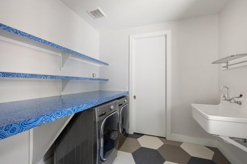Tiny photo for 5011 Shoal Creek BLVD, Austin, TX 78756 (MLS # 1820114)
