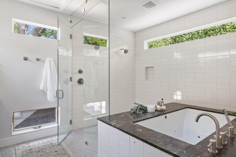 Tiny photo for 5011 Shoal Creek BLVD, Austin, TX 78756 (MLS # 1820114)