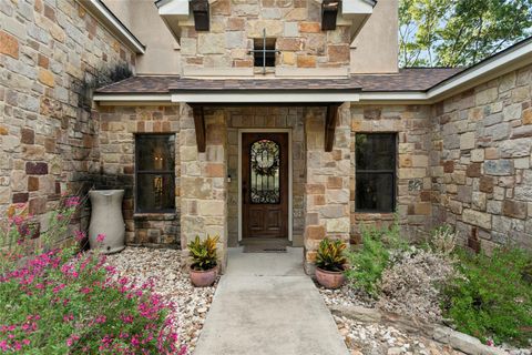 A home in Lago Vista