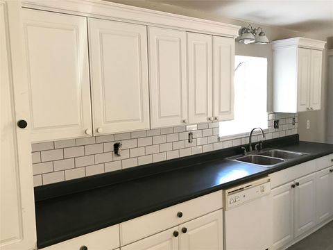 Tiny photo for 2704 Palomino DR, Austin, TX 78733 (MLS # 7189010)