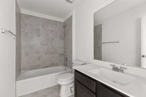 Tiny photo for 11825 Monterosso DR, Austin, TX 78754 (MLS # 9273376)