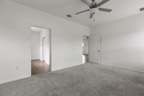 Tiny photo for 11825 Monterosso DR, Austin, TX 78754 (MLS # 9273376)