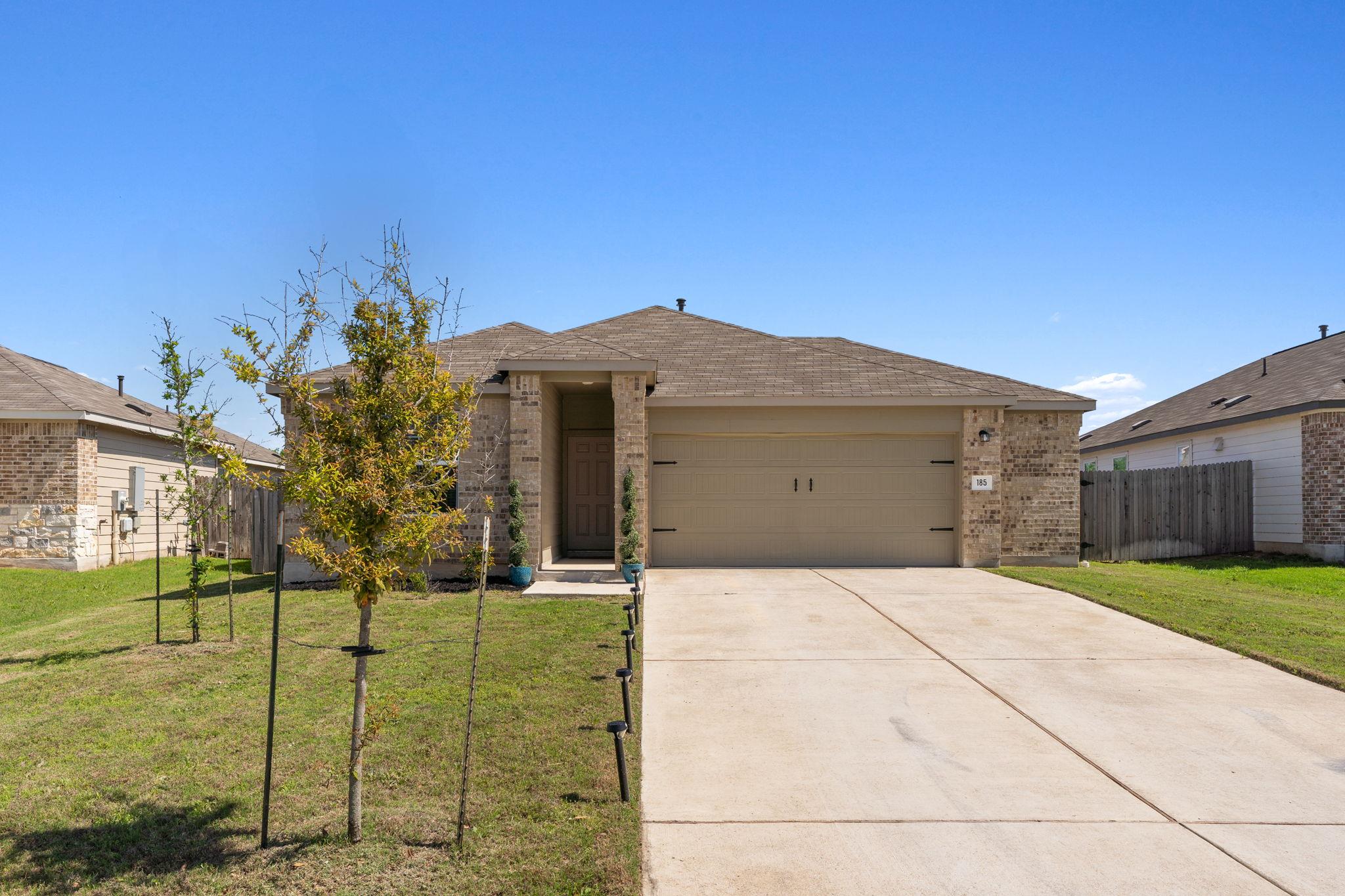 185 Silver Springs BND