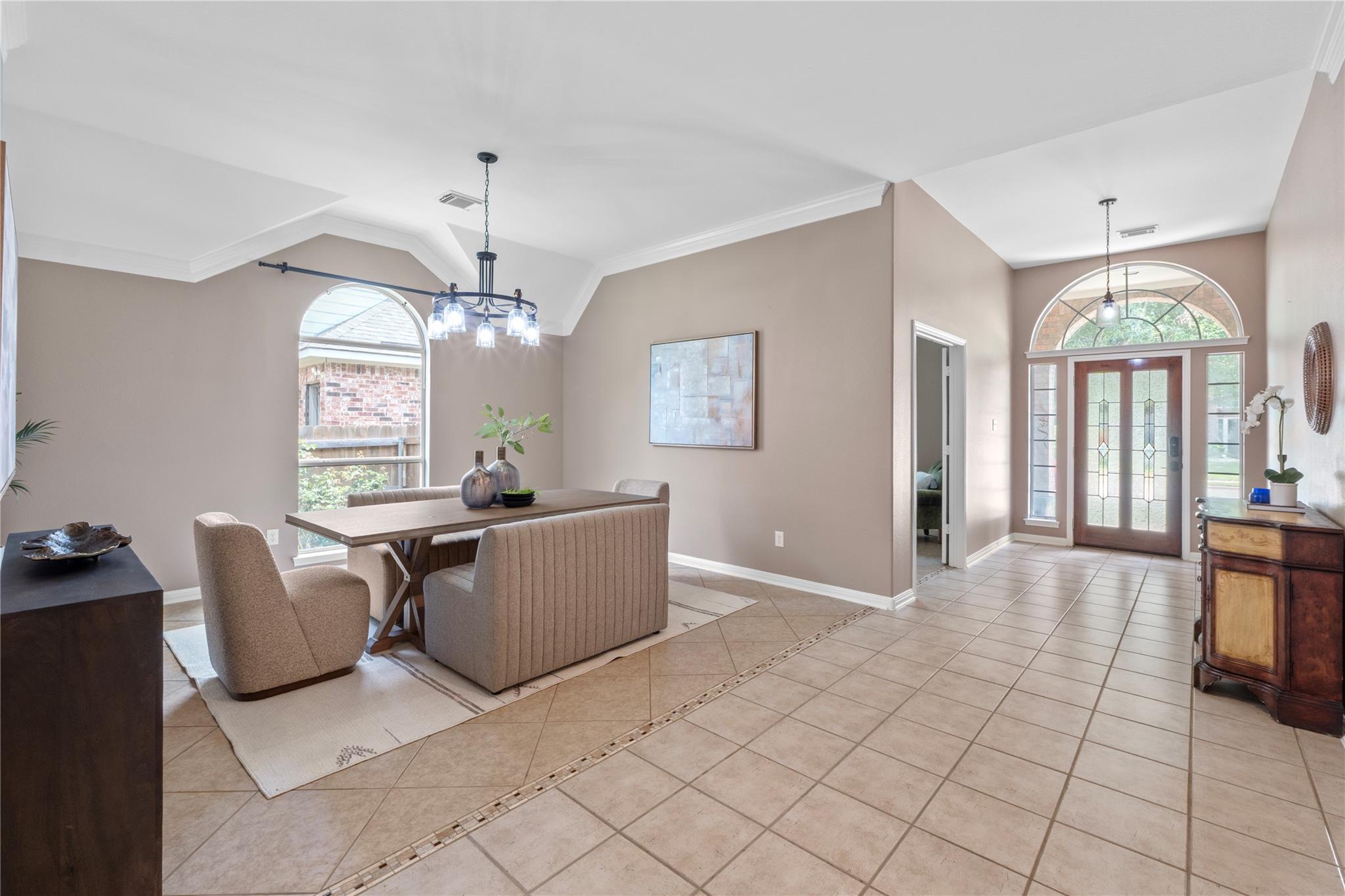 2415 Arbor DR