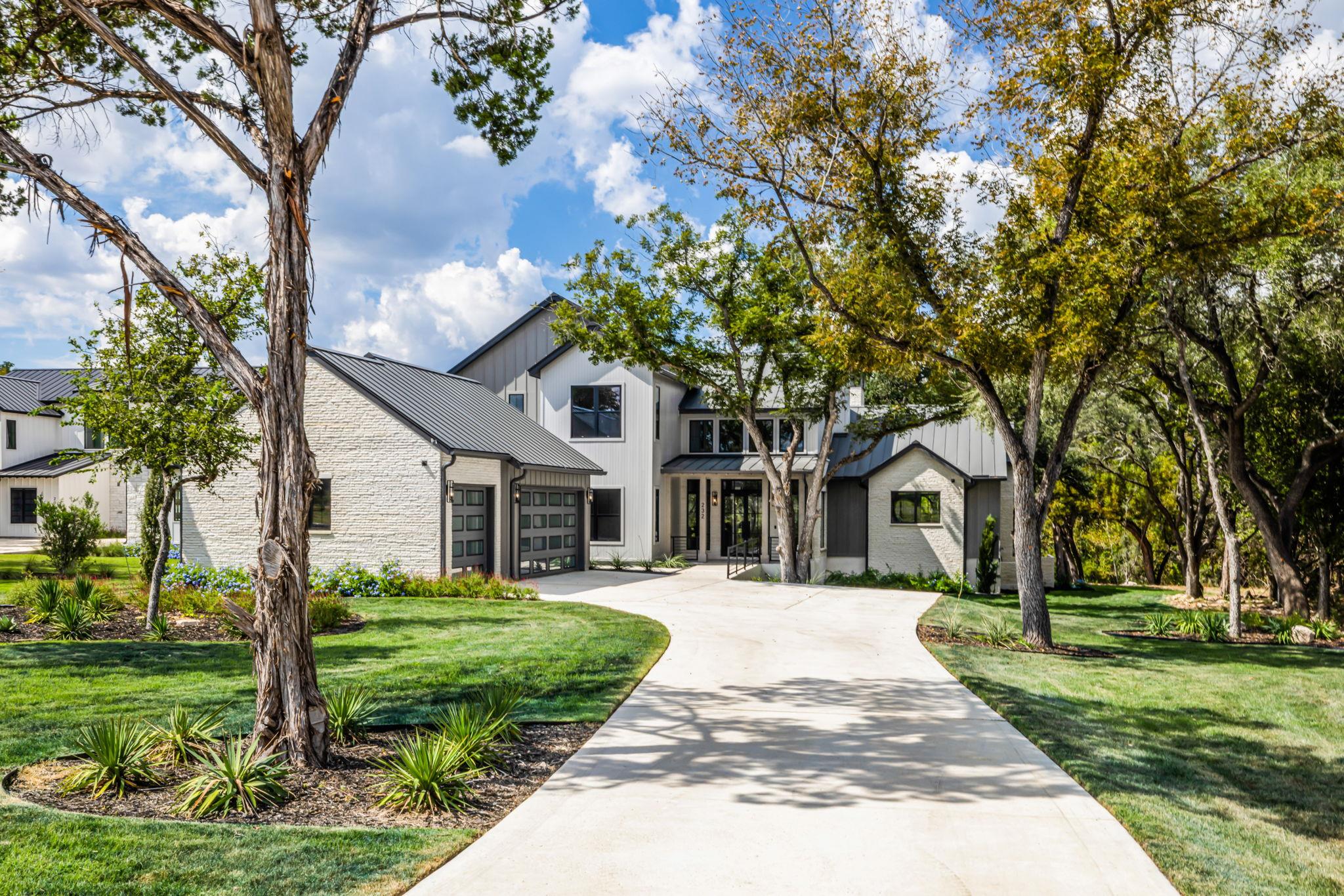 232 Riverfront DR
